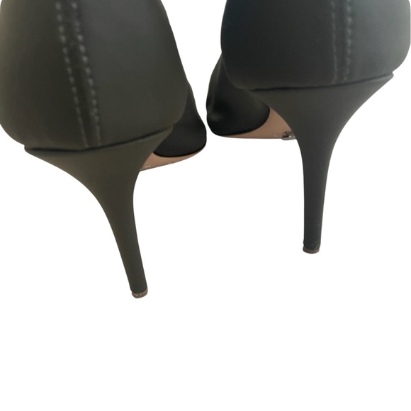 Tony Bianco Exclusive Davis Fitted Sock Boot Khaki - Picture 6 of 8